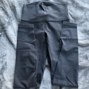 Lululemon align pants with cool material/older version